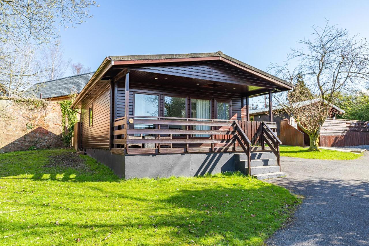 Bluebell Lodge 7 With Hot Tub Newton Stewart Zewnętrze zdjęcie